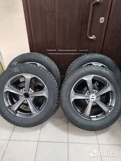 Nokian Tyres Nordman 7 SUV 215/60 R17