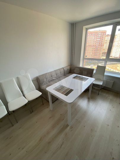 1-к. квартира, 40 м², 9/17 эт.