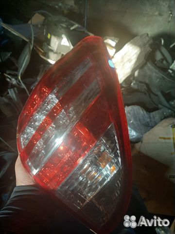 Фара тайота рав 4