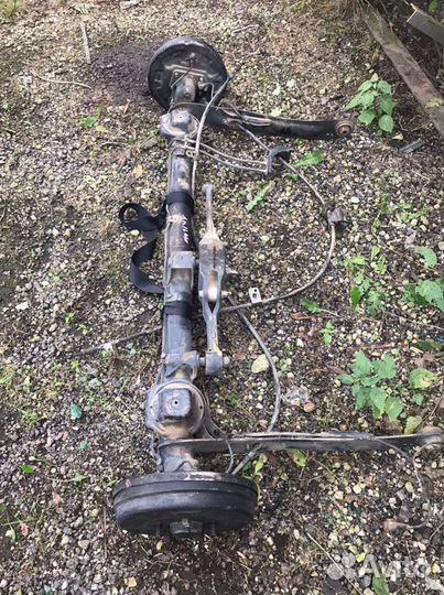 Балка задняя Nissan Presage (U30) 06.1998