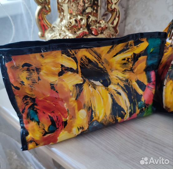 Сумка женская и косметичка