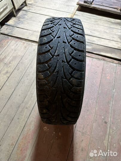 Hankook Winter I'Pike 215/65 R16 98T