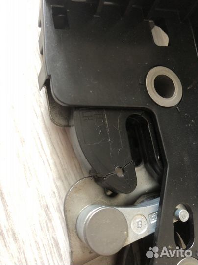 Замок заднего сидения hyundai ix35