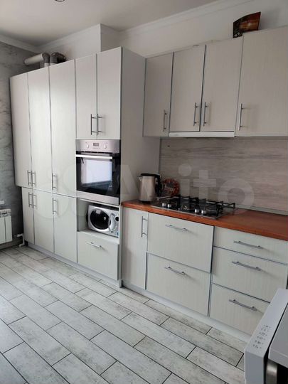 2-к. квартира, 78,8 м², 2/2 эт.