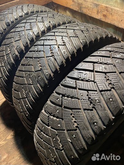 Goodyear Ultragrip Ice Arctic 205/60 R16