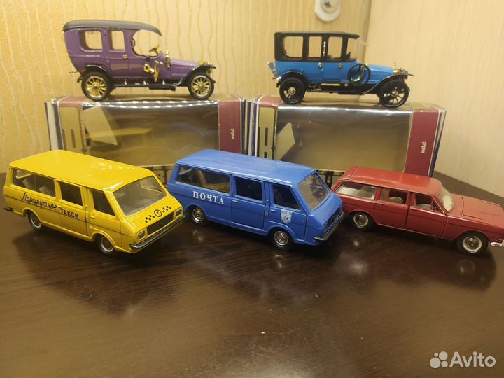 Руссобалт лимузин, берлин, раф почта/такси газ а13