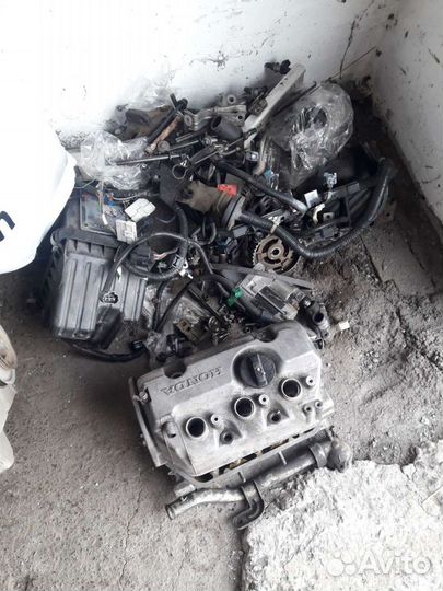 Продам двигатель honda thats