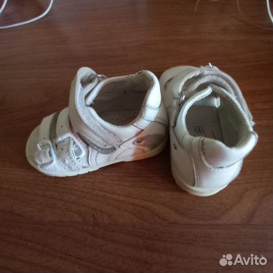 Босоножки для девочки 22 размер