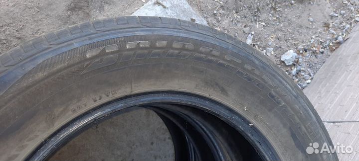 Bridgestone Dueler H/P 235/65 R18