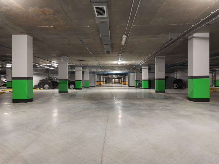 Машиноместо, 13 м²