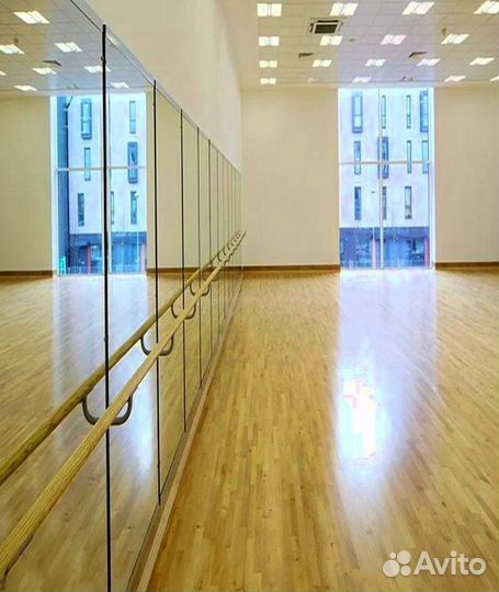 В спортзал зеркало