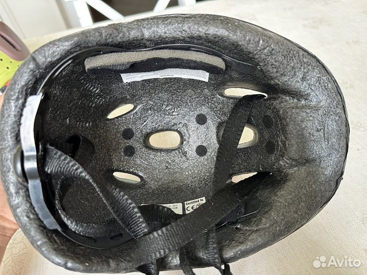 Шлем детский в отличном состоянии