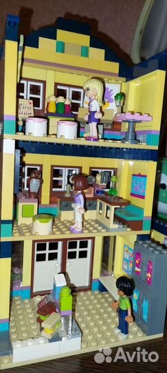 Lego friends школа и пляжный домик