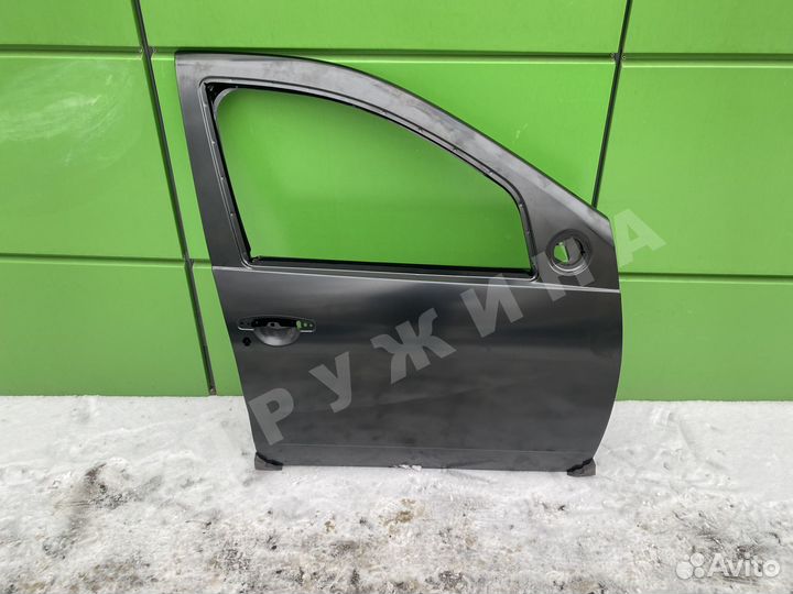 Дверь передняя правая Renault Duster 1 новая