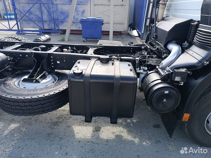 Шасси МАЗ 631226-585-042, 2024