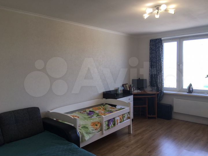 1-к. квартира, 42 м², 9/15 эт.