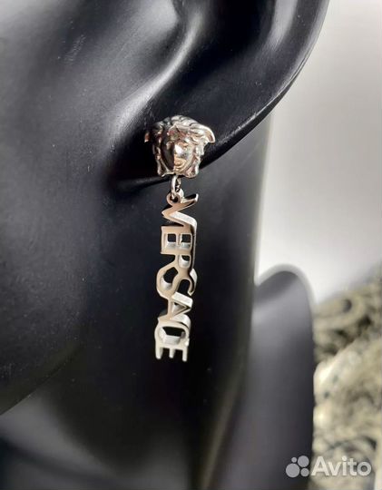 Серьги в стиле Versace