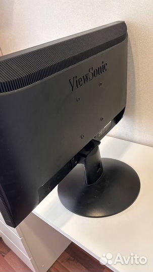 Монитор Viewsonic 24