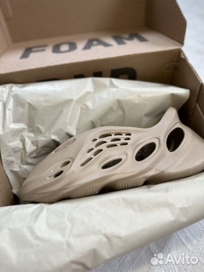 Adidas Yeezy Foam Runner Mist