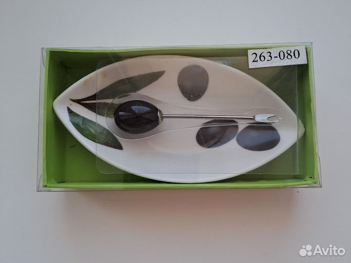 Оливницы с вилками