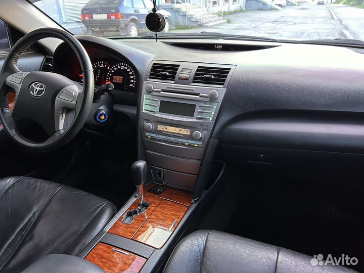 Toyota Camry 2.4 AT, 2007, 208 000 км