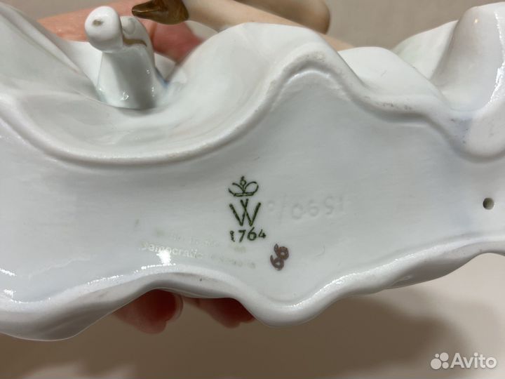 Статуэтка фарфор дама с веером антиквариат