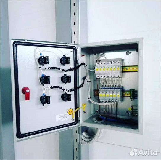 Электрик / Услуги электрика