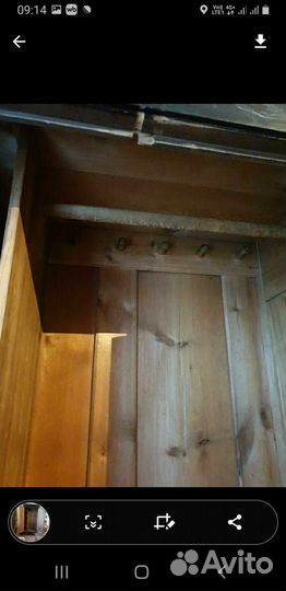 Старинный шкаф