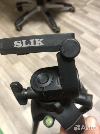 Штатив для фотоаппарата Slik F153