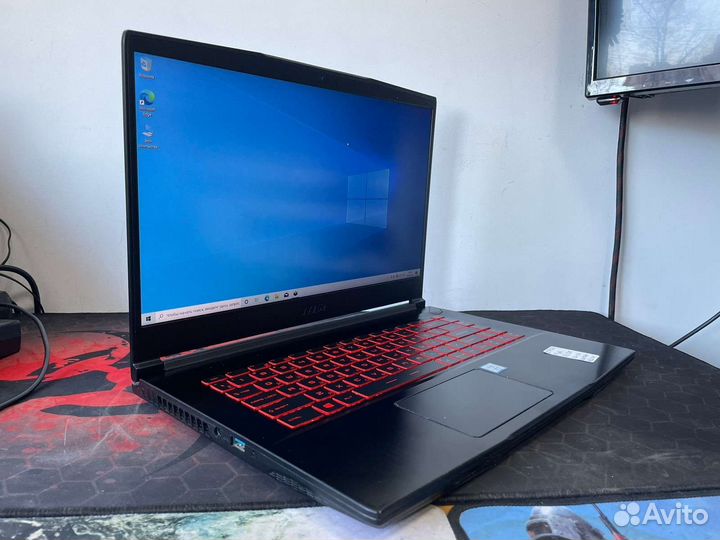 Игровой ноутбук MSi i7-8750 16gb GTX1050ti 4gb SSD