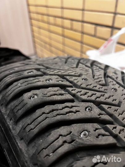 Nokian Tyres Hakkapeliitta 8 205/60 R16 92T