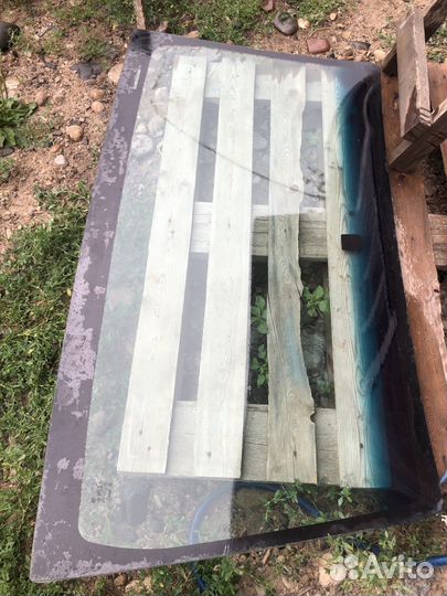 Стекло лобовое toyota hilux