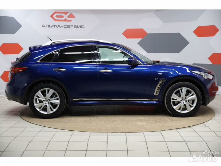 Infiniti QX70 3.7 AT, 2016, 145 064 км