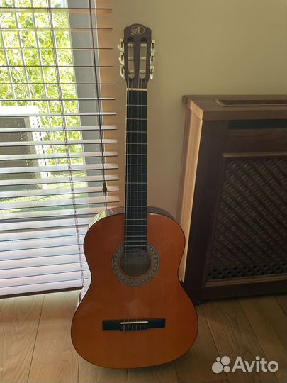 Акустическая гитара Adams