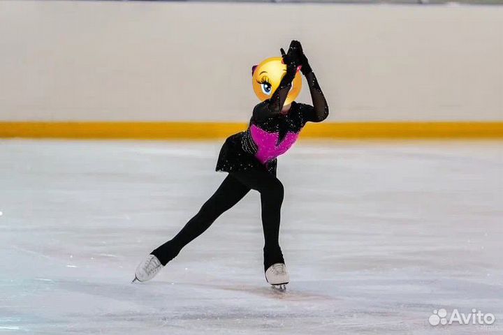 Костюм для фигурного катания 140-146