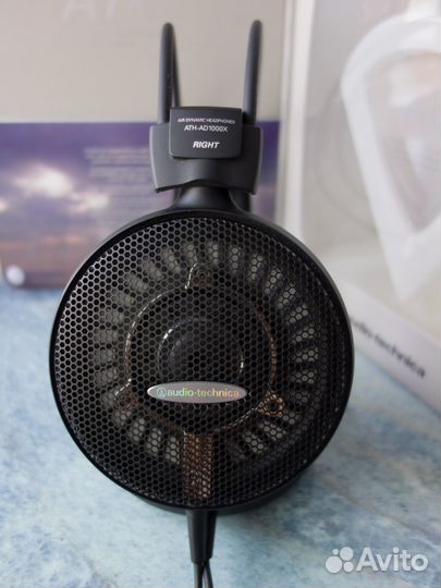 Наушники Audio-Technica ATH-AD2000X