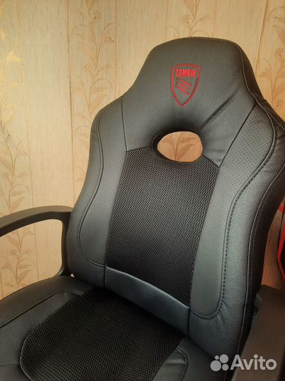 Игровой компьютерный стул