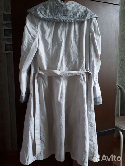 Плащ женский