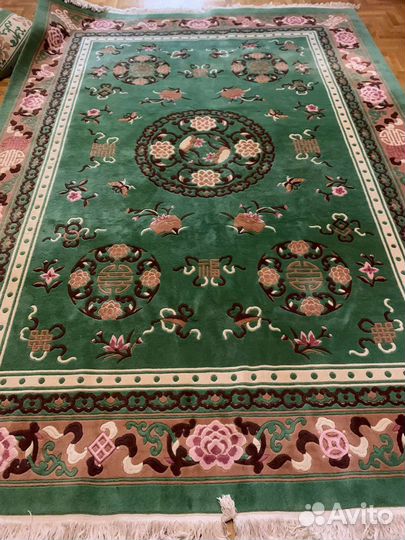 Ковер шерстяной