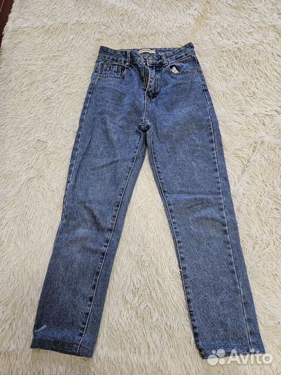 Джинсы женские