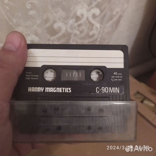 Аудиокассеты с записью