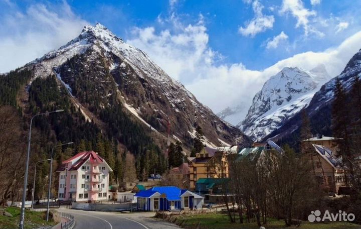 В Домбай на 2 нч питание 3 раза сопровожд. гида