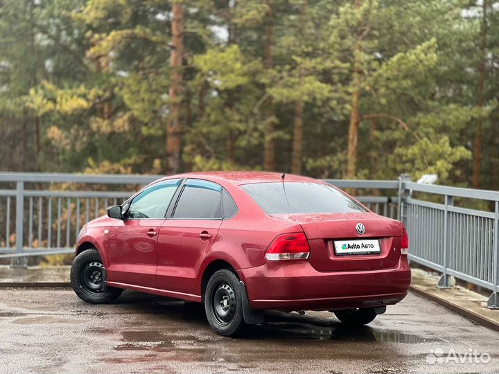 Volkswagen Polo 1.6 МТ, 2012, 285 200 км