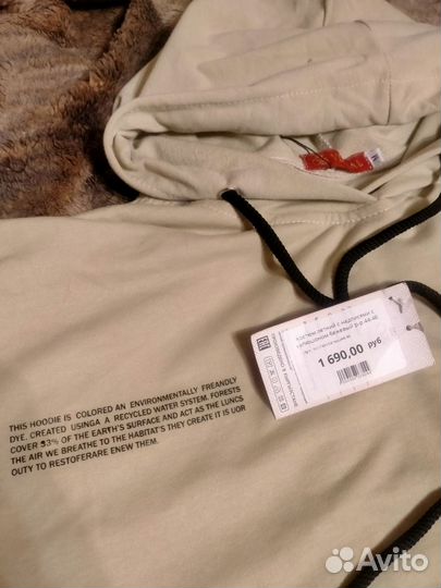 Костюм спортивный новый, оливковый Р-р 44-46