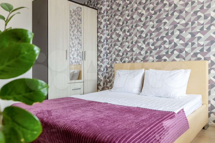 1-к. квартира, 43 м², 4/18 эт.