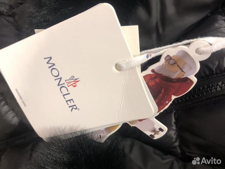 Куртка женская Moncler