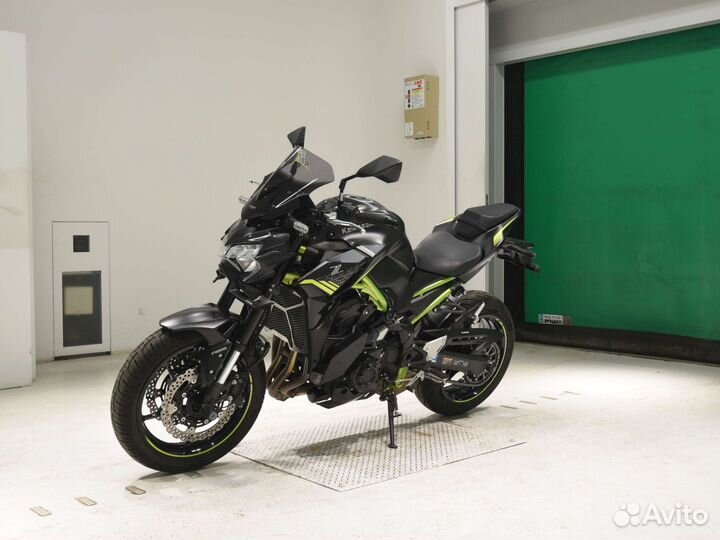 Kawasaki Z900-2 (2021)