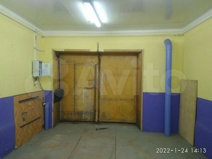 Гараж, > 30 м²