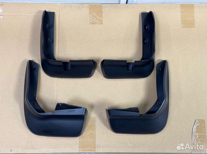 Брызговики Honda Freed Spike 2010-2015 4шт