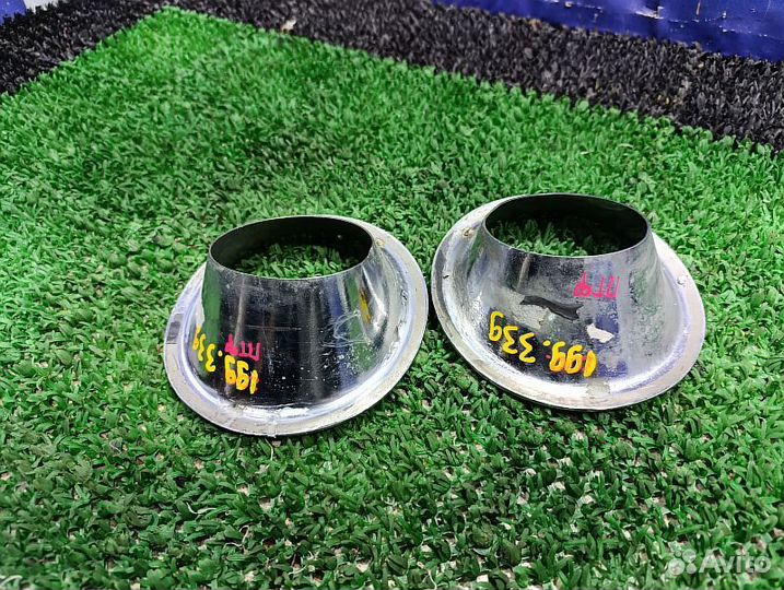 Накладка противотуманной фары Nissan Pathfinder